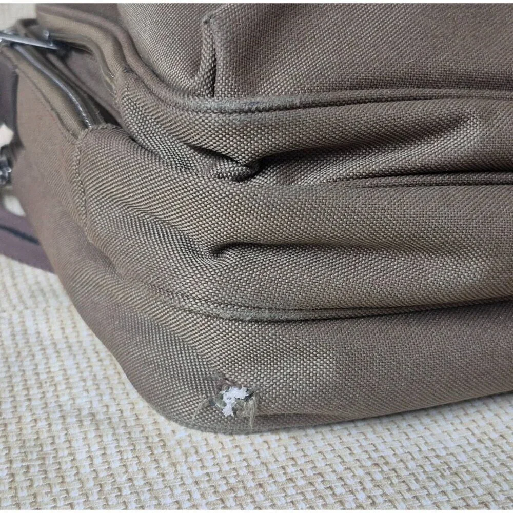 SOLO Green Canvas Brown Briefcase Laptop Case Messenger Bag Multi-Pocket